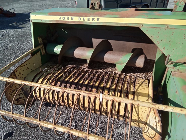 john-deere-336-image-3