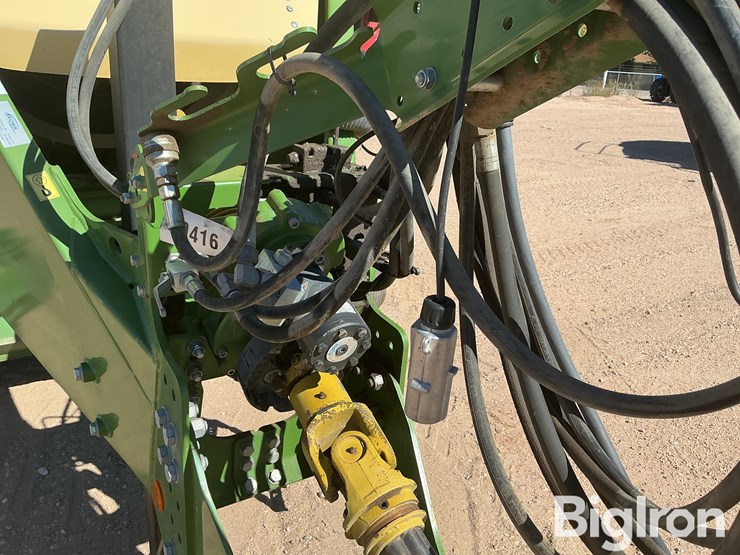 2018-krone-big-pack-4x4-big-square-baler-image-12