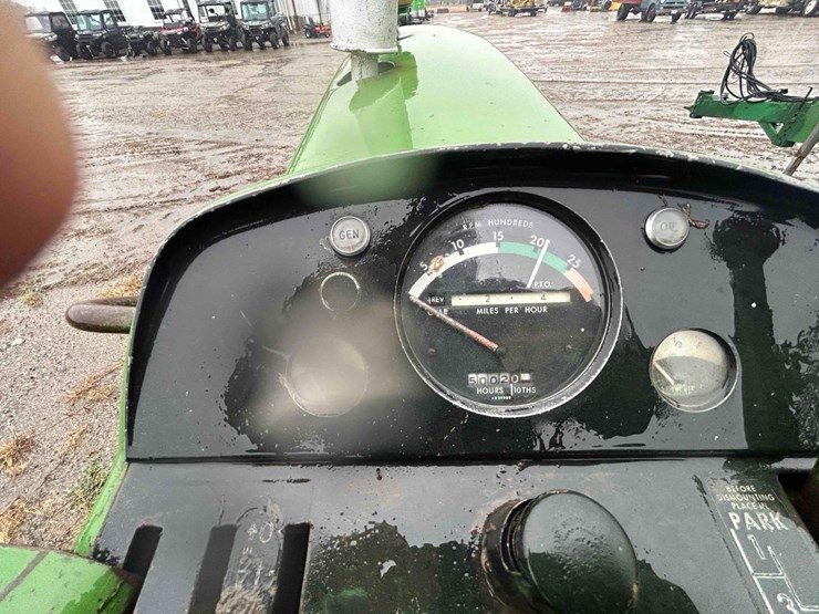 john-deere-2510-image-24