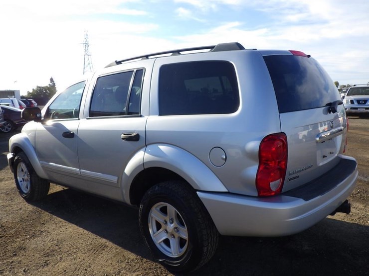 2004-dodge-durango-image-4
