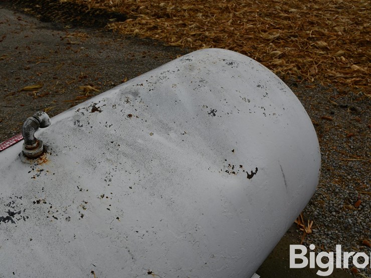 250-gallon-fuel-tank-image-9