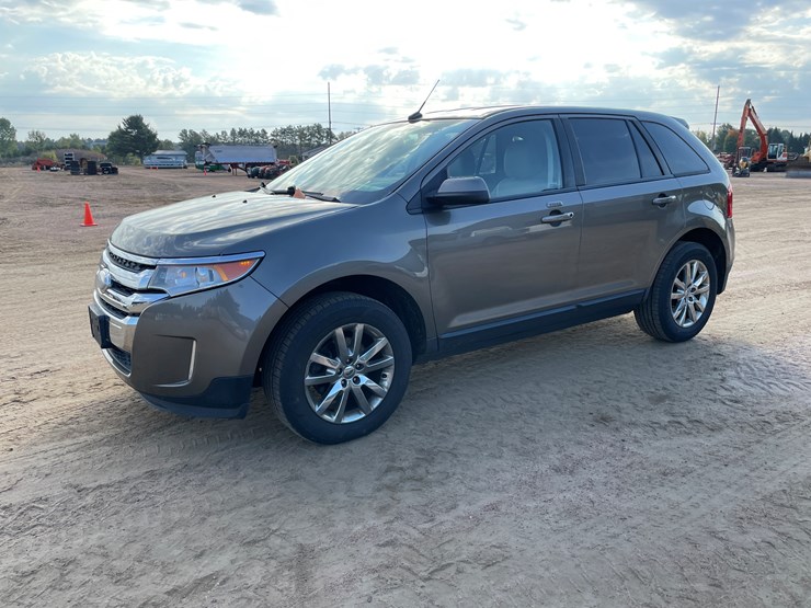 2013-ford-edge-image-1