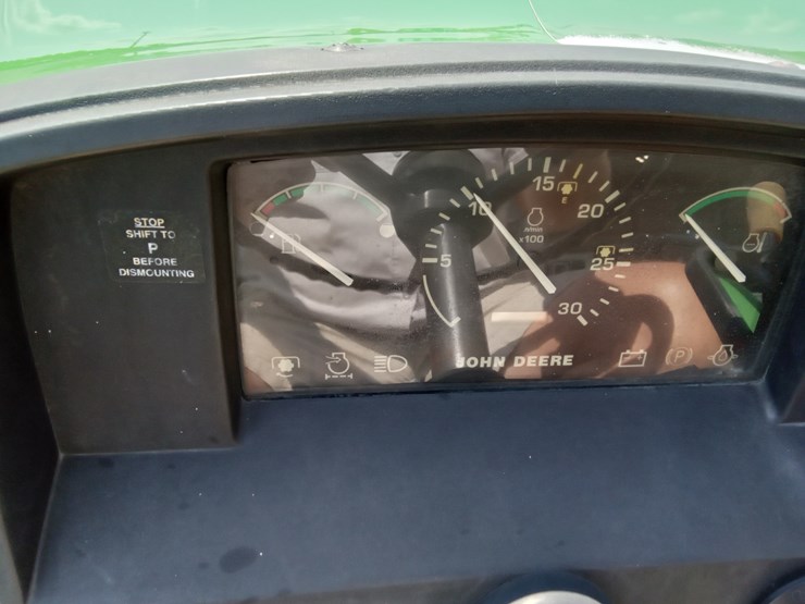 john-deere-5320-image-8