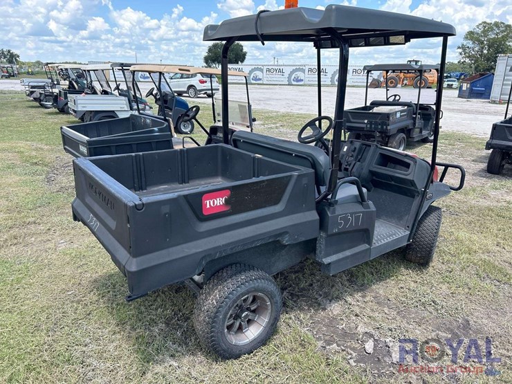 2022-toro-workman-07921-electric-utility-cart-image-3