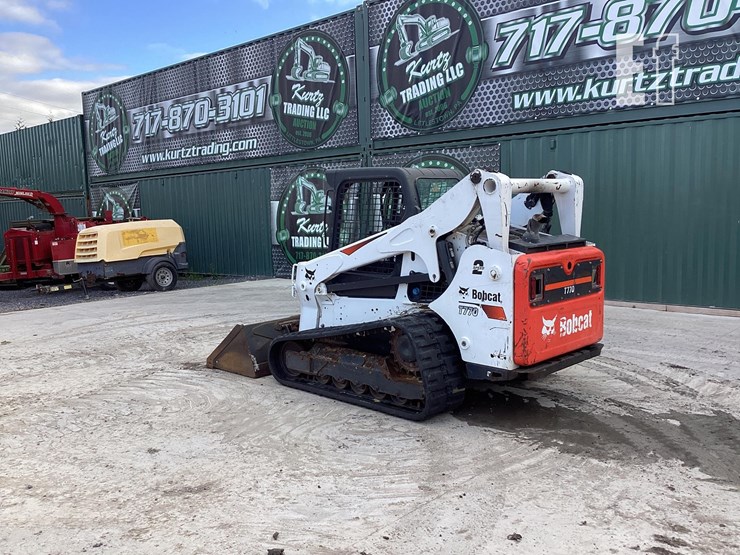 2022-bobcat-t770-image-2