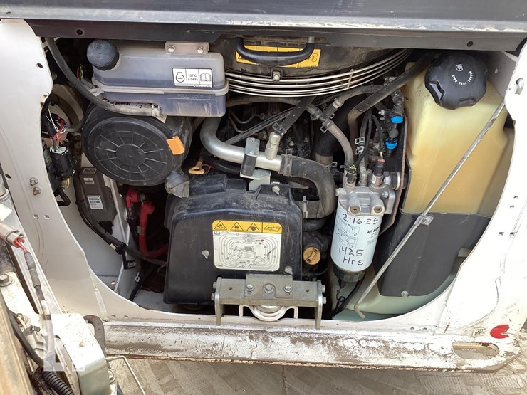 2021-bobcat-t66-image-13