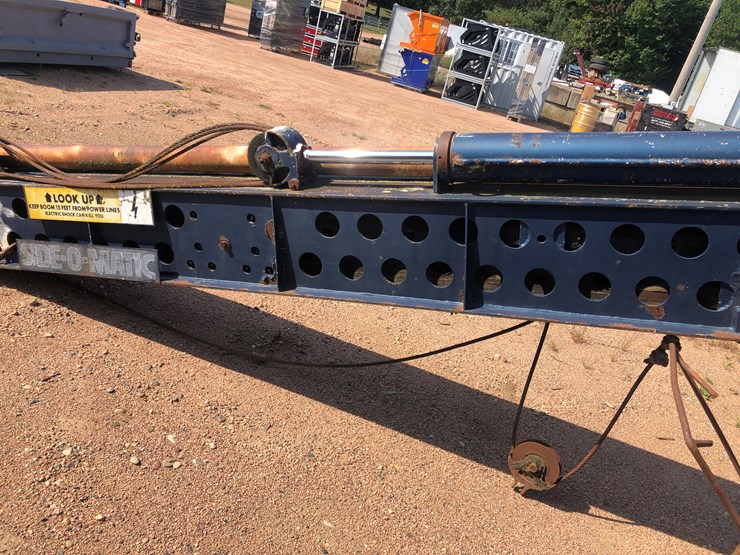 #3337-•-jlg110-35-side-o-matic-concrete-block-boom-image-20