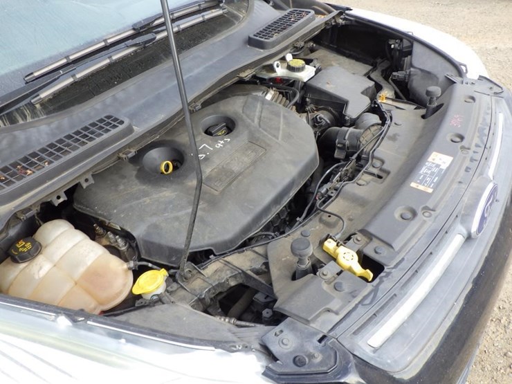 2016-ford-escape-image-11