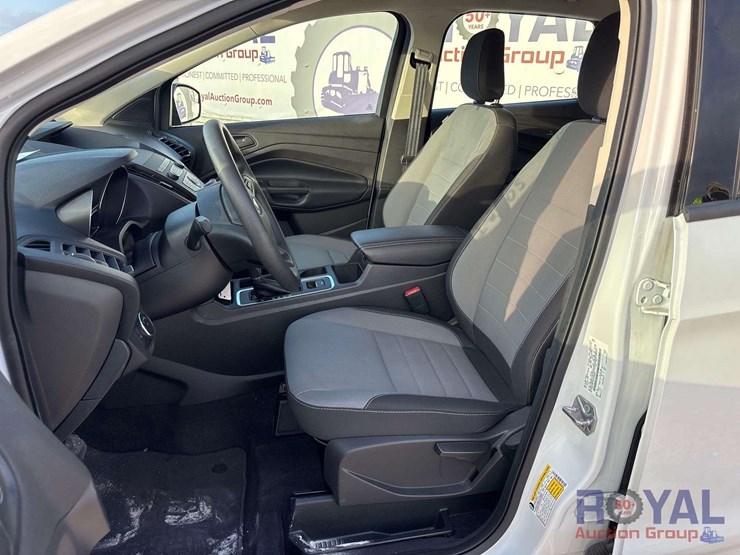 2019-ford-escape-image-12