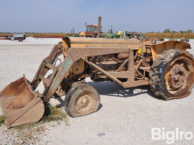 minneapolis-moline-m602-image-1