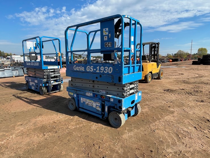 genie-gs1930-image-2