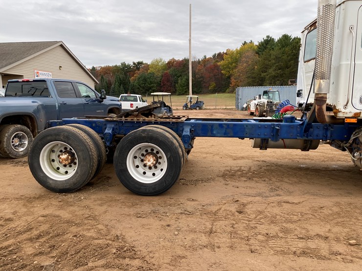 1993-mack-ch613-image-6