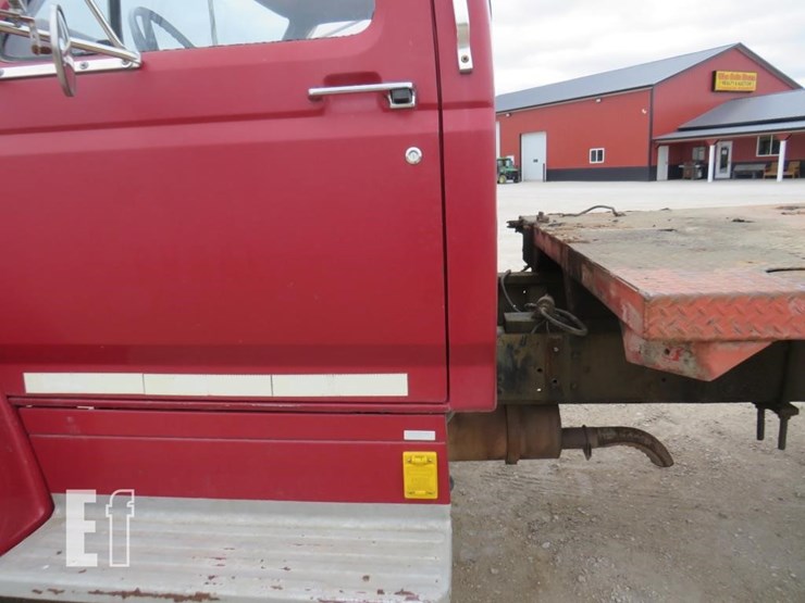 1982-ford-f700-image-10