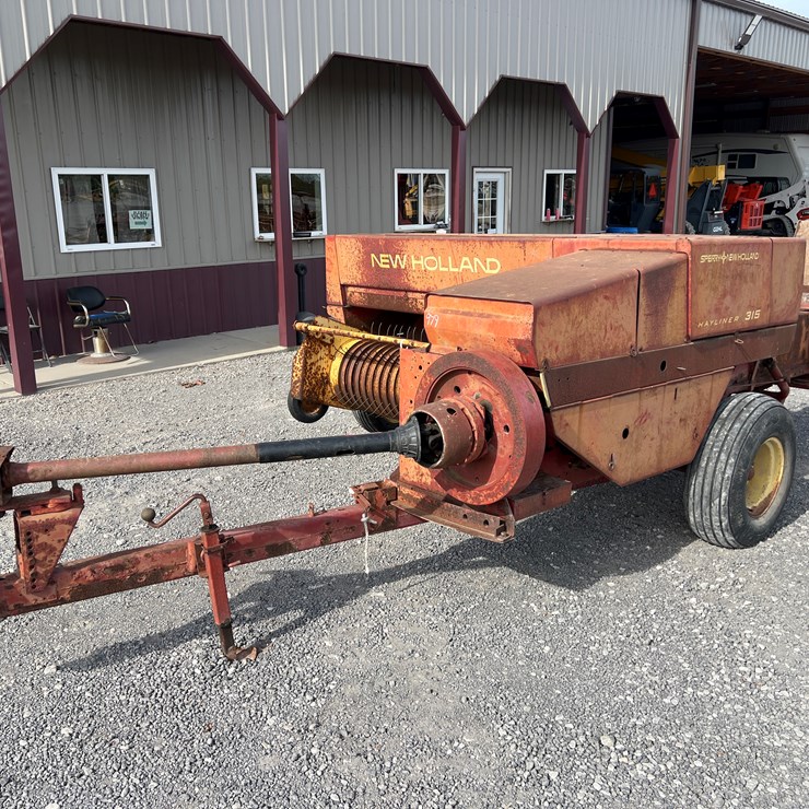 NEW HOLLAND 315