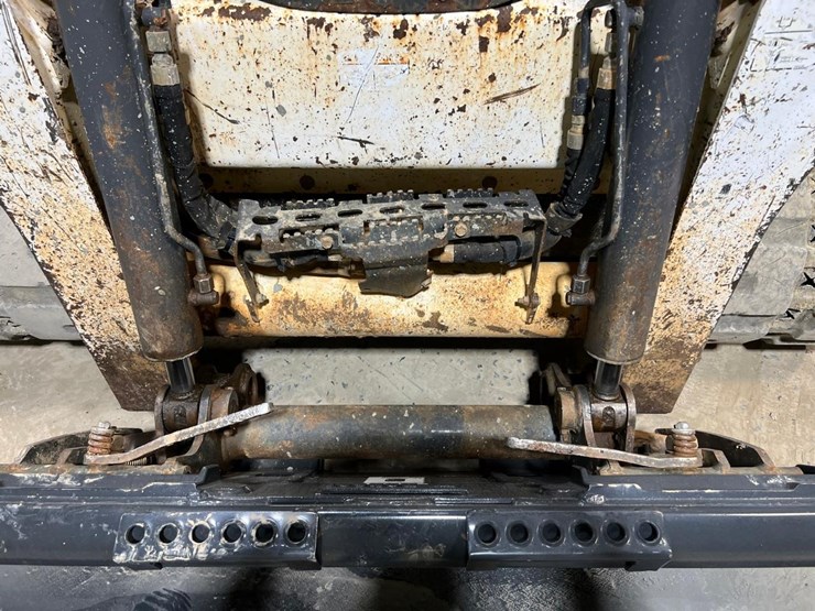 2016-bobcat-t650-image-10