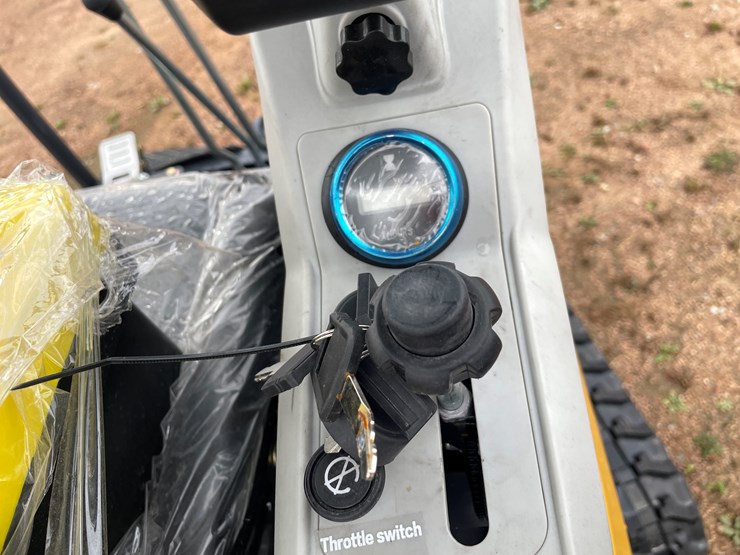 #1791-•-agt-xz20r-mini-excavator-image-28