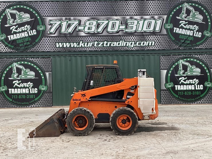 2005-bobcat-s220-image-1