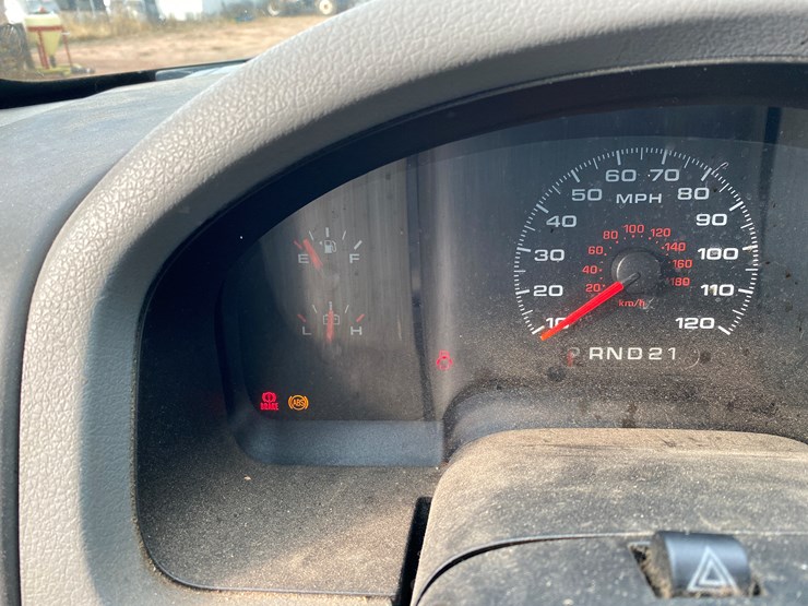 2005-ford-f150-image-51