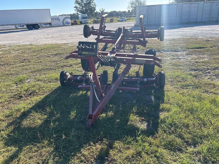 2016-toro-reelmaster-4-gang-mower-attachment-image-12