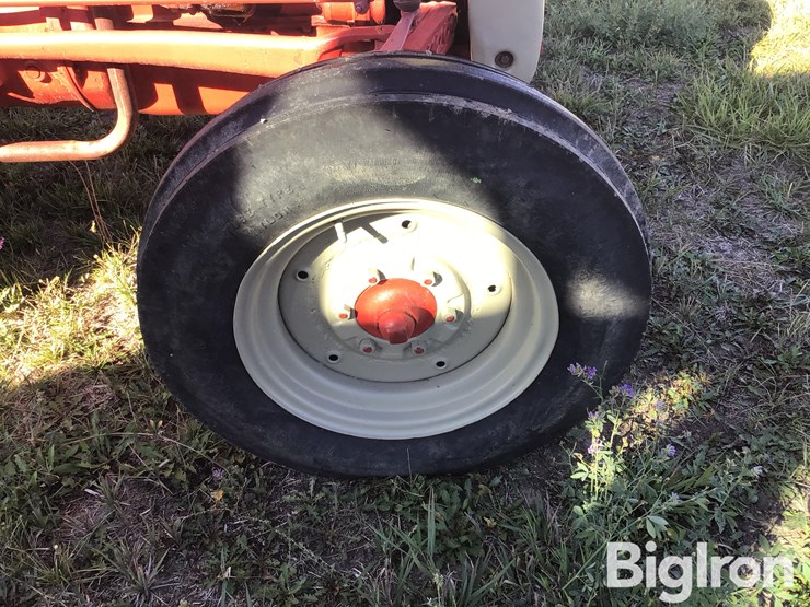 1946-ford-8n-image-20