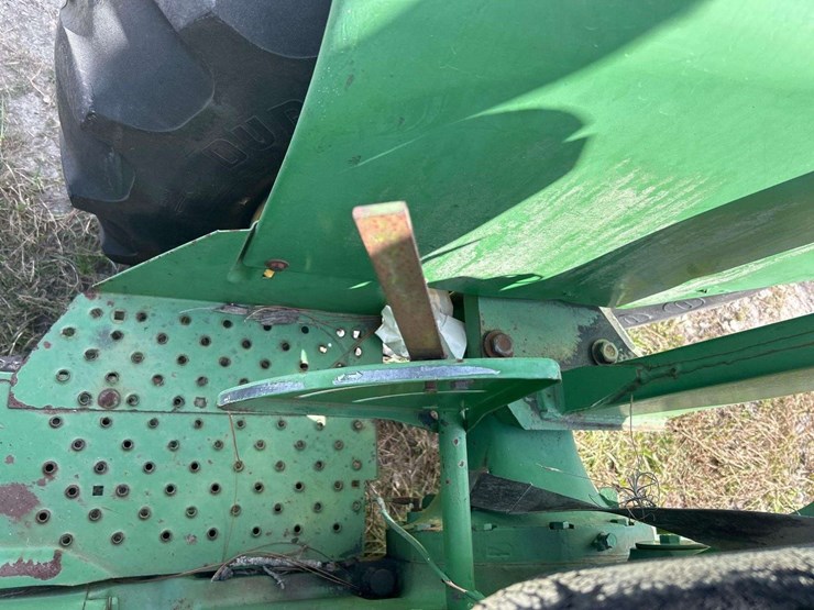 john-deere-2040-image-14