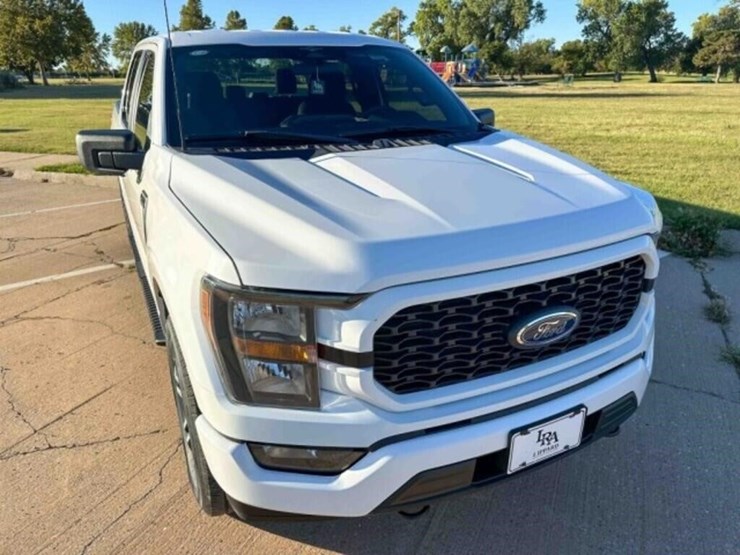 2023-ford-f150-image-38