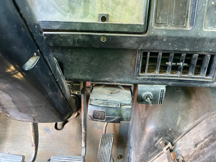 1996-international-4700-image-25