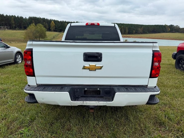 2016-chevrolet-silverado-1500-image-4