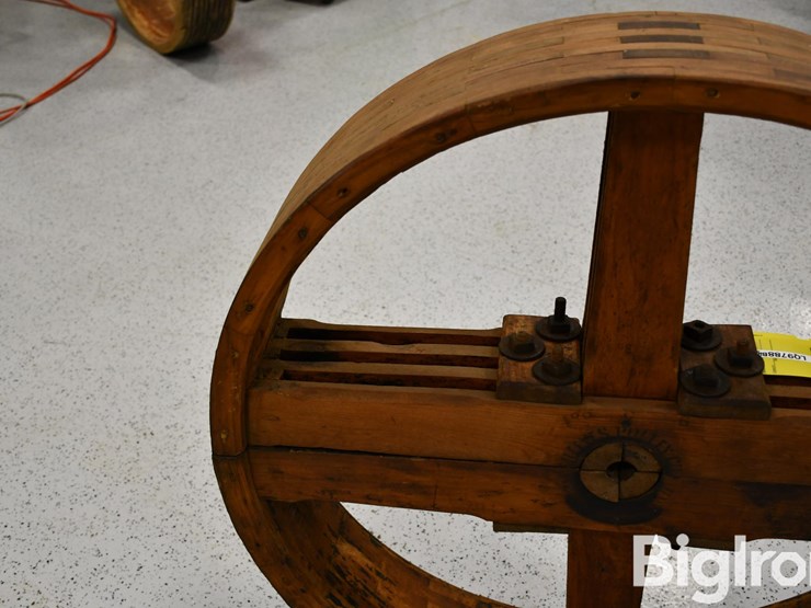 wooden-pulley-image-12