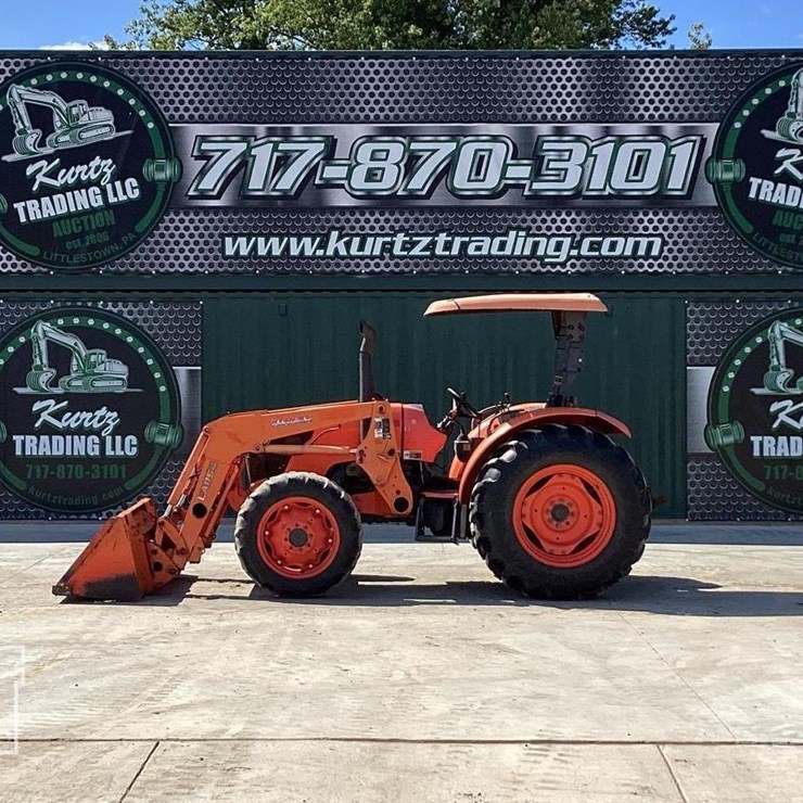 2016 KUBOTA M7060D