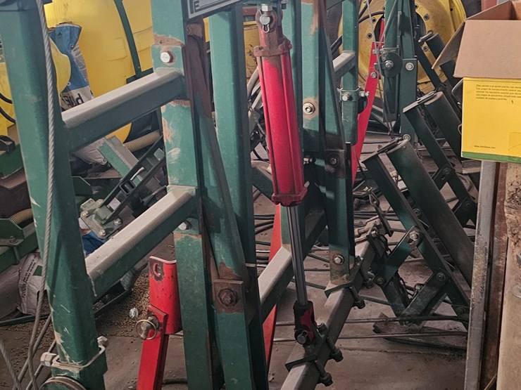 2000-pickett-6030-image-4