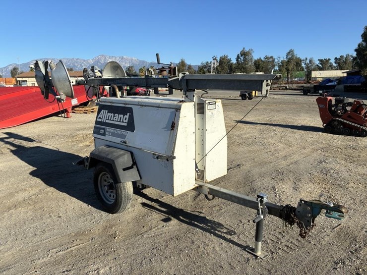 2008-allmand-night-light-pro-nl8-towable-light-tow-image-2