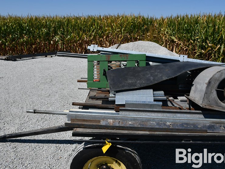 hayrack-w/contents-image-18