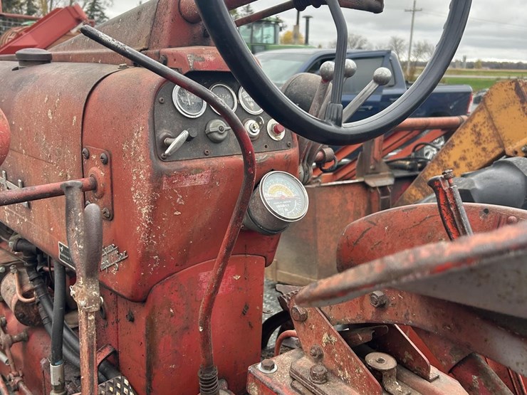 1955-international-400-image-6