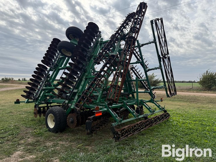 2015-great-plains-3500tm-image-7