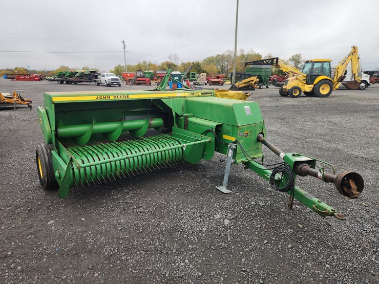 john-deere-328-image-1