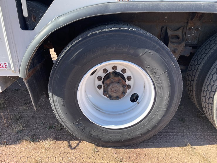 2012-international-durastar-4400-image-25