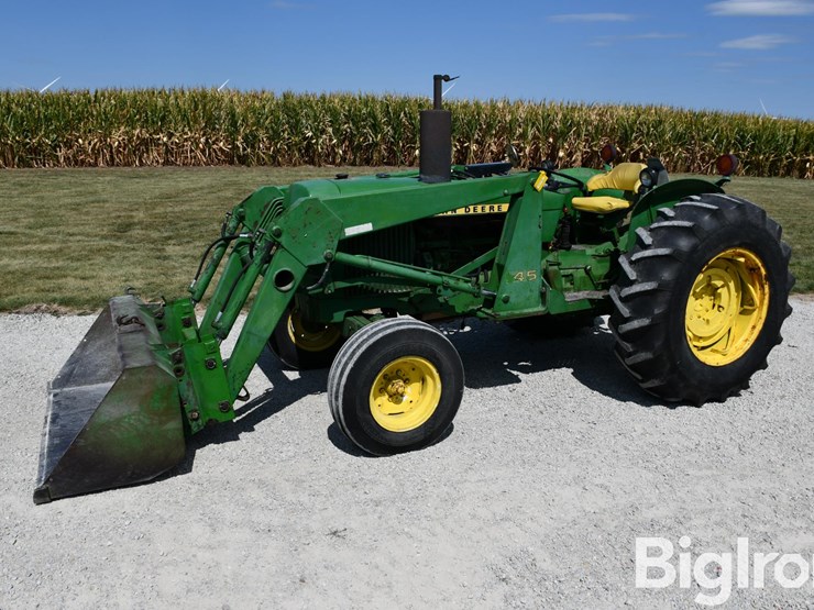 1977-john-deere-2440-image-1