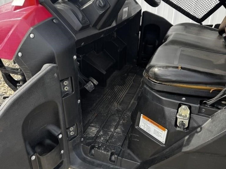 2018-honda-pioneer-700-image-8