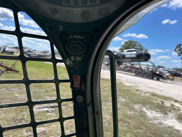 2020-bobcat-t550-image-10