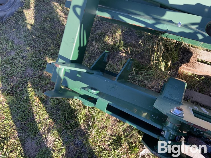 art’s-way-center-piece-for-land-plane-image-13