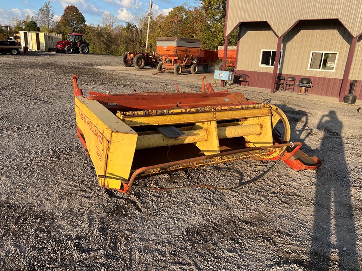 new-holland-472-image-8