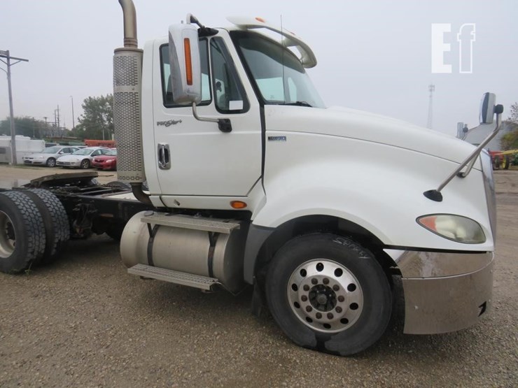 2013-international-prostar-image-13