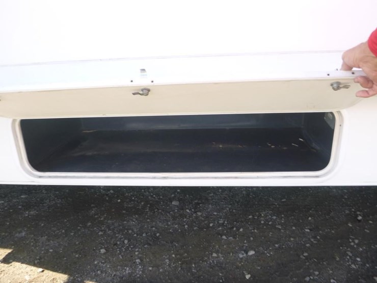 2014-ford-e450-image-6