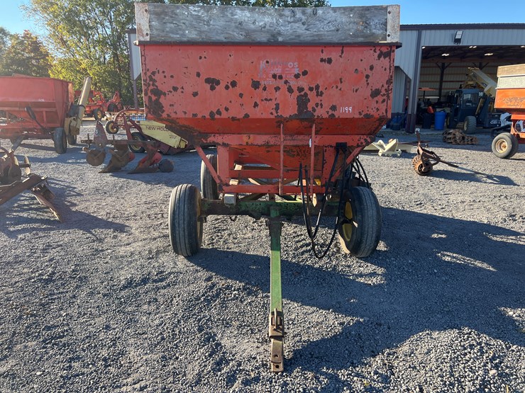 john-deere-1065-image-3