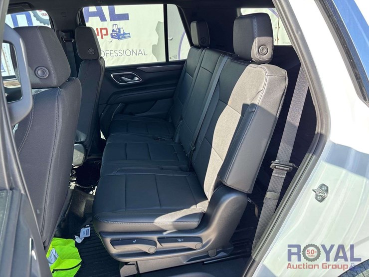 2023-chevrolet-tahoe-image-26