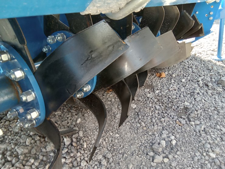 #902-•-agt-tas-50x-3pt-tiller-image-1