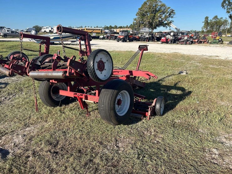2016-toro-reelmaster-4-gang-mower-attachment-image-3