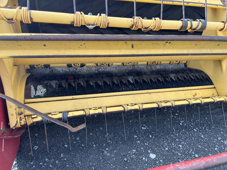 new-holland-489-image-2