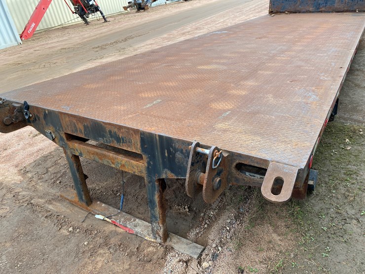 #3354-•-24'-steel-flatbed-image-9